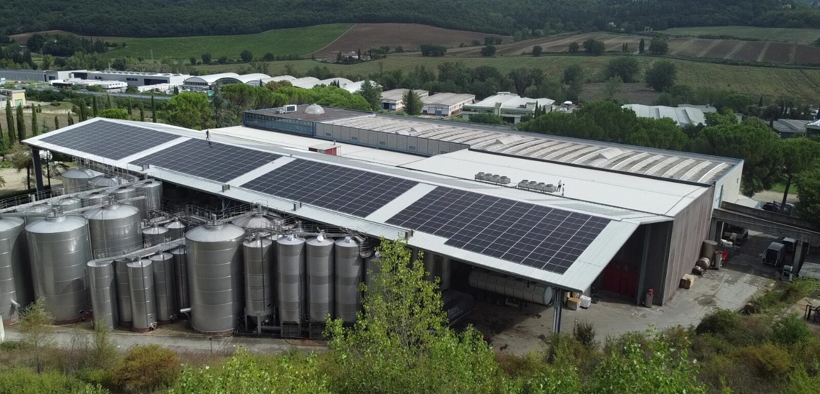 Impianto fotovoltaico da 300 kW realizzato in Toscana da Gaia Energy